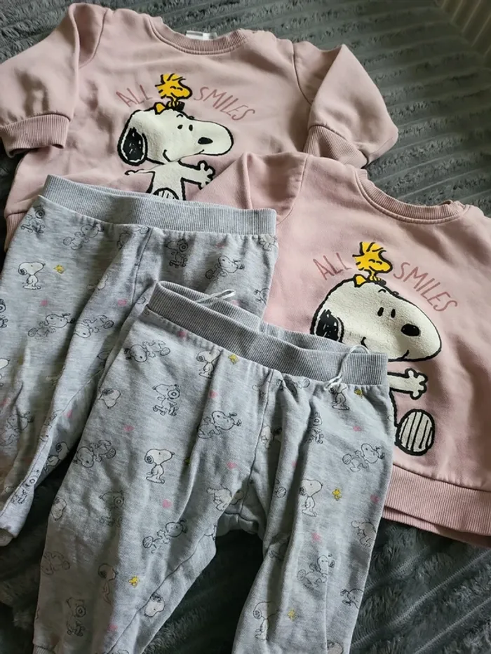 2 ensemble peanuts 9/12 mois
