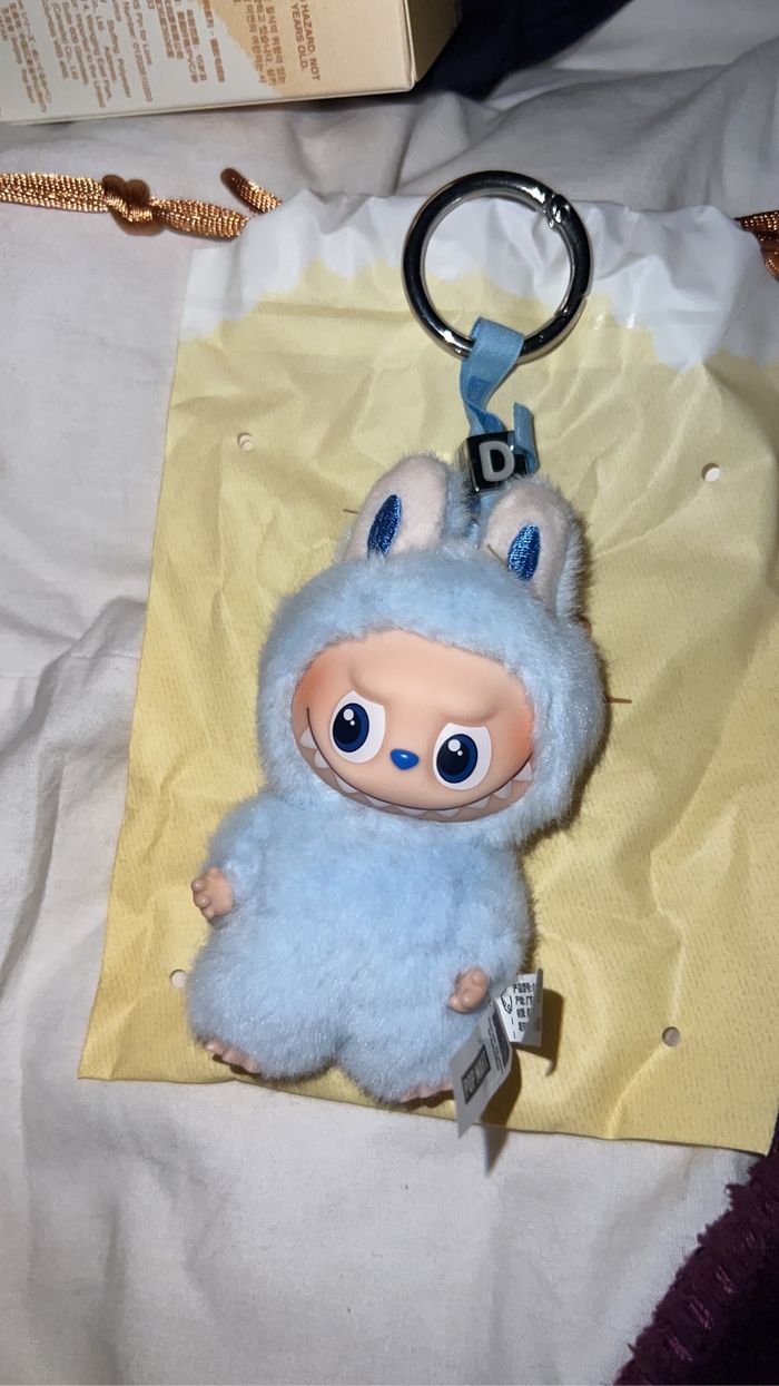 Pins for love - letter D - photo numéro 2