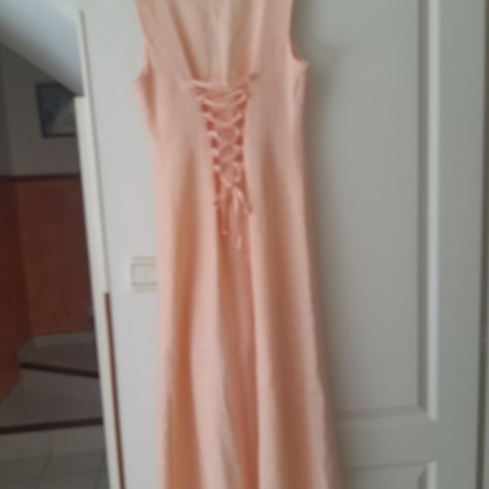 Très jolie robe marque caprice d un jour taille 2 - photo numéro 2