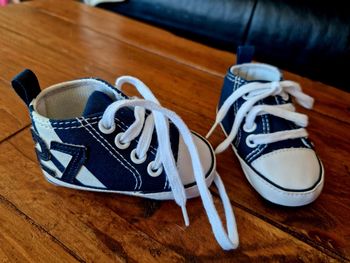 Chaussures bébé 3-6 mois