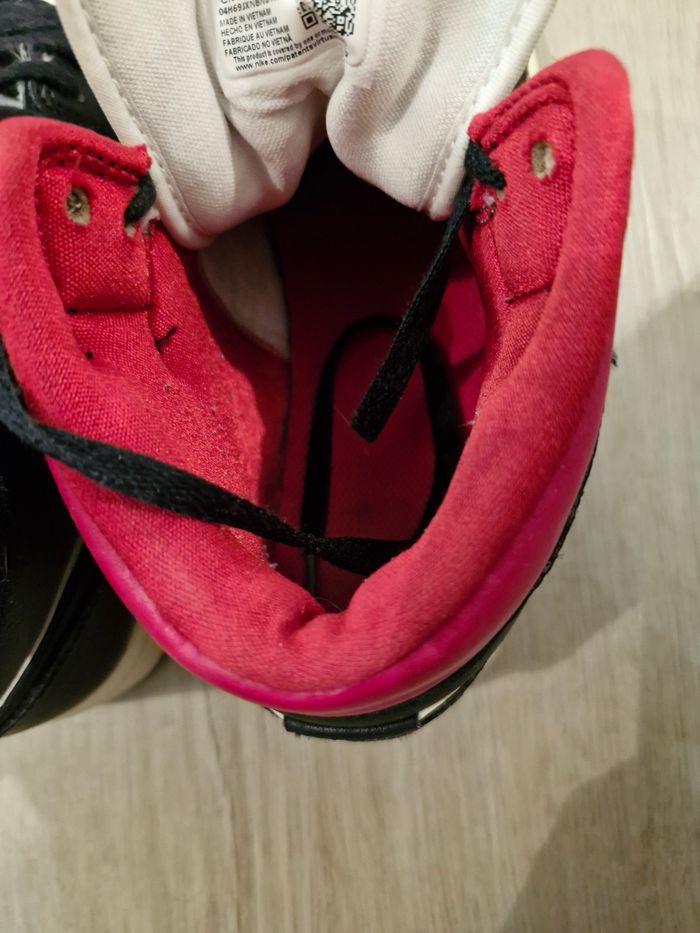 Sneakers NIKE AIR JORDAN 1 pointure 40,5 - photo numéro 10