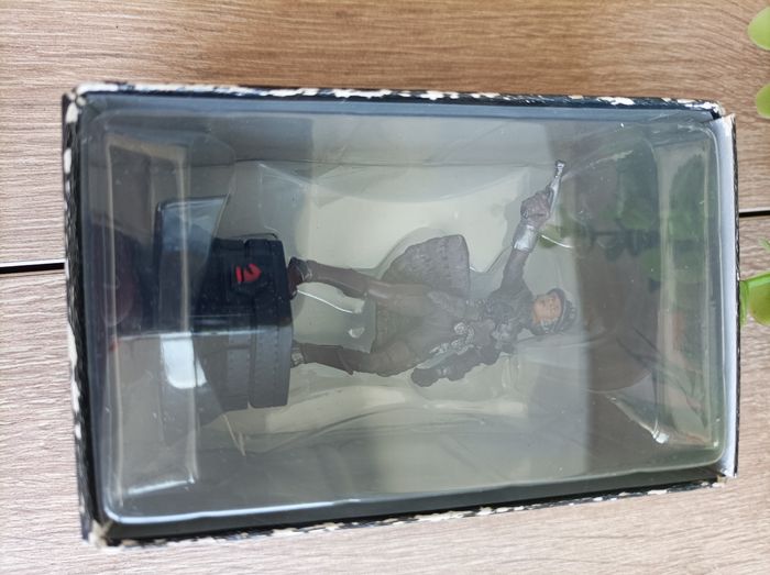 Figurine Zam Wesell pièce d'échecs star wars Altaya - photo numéro 2