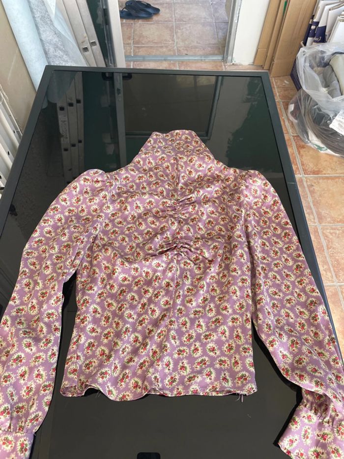 Haut fleuri de la marque Zara en taille S - photo numéro 2
