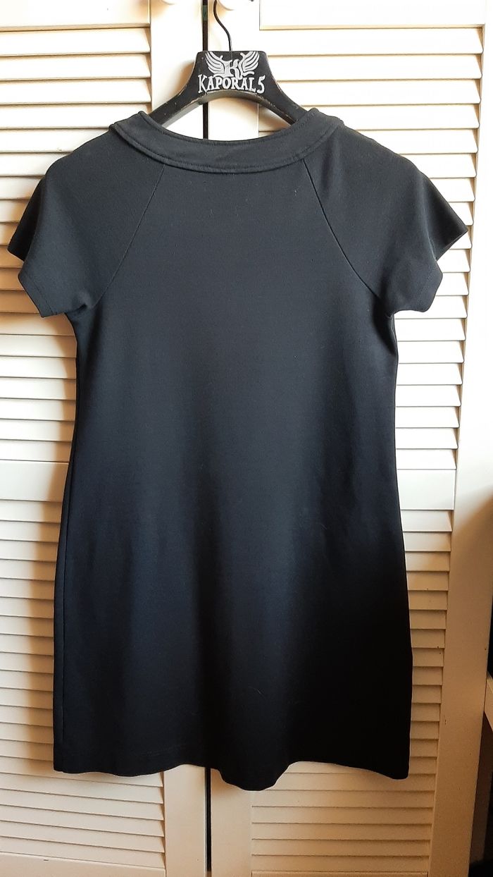 Robe noire - photo numéro 4