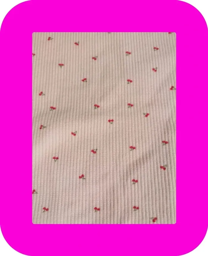 Petit top Bershka XS - photo numéro 2