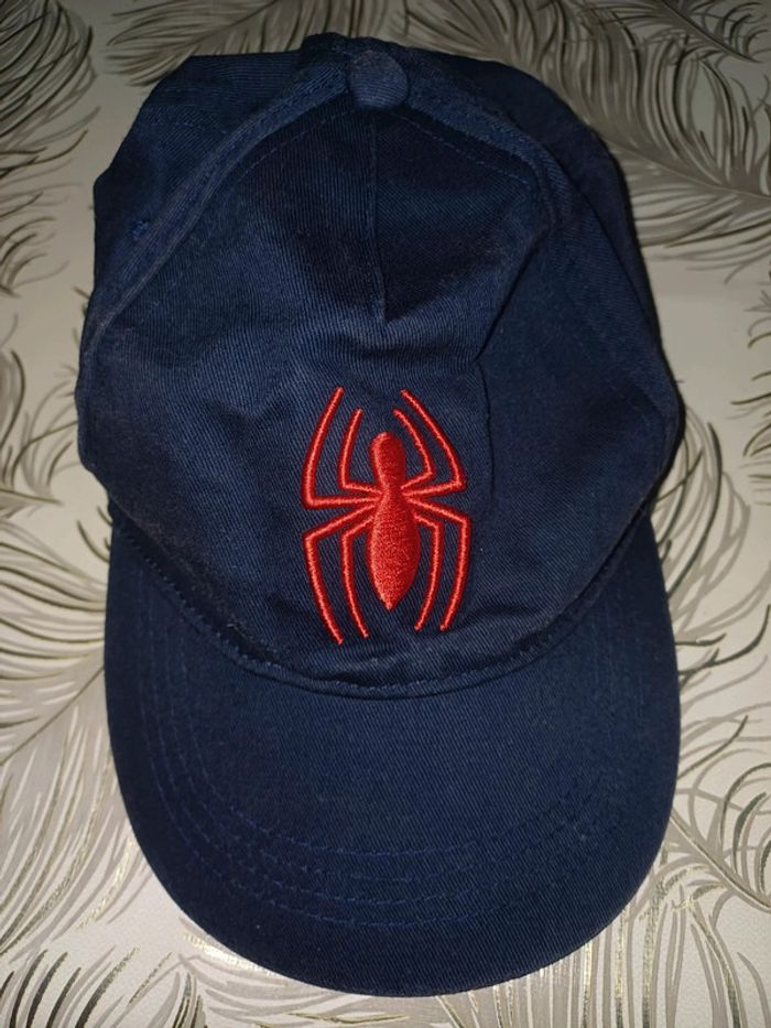 Superbe casquette Spiderman