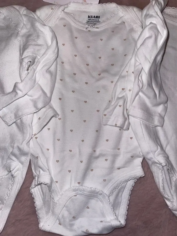 Lot de 3 body ML 9 mois - photo numéro 3