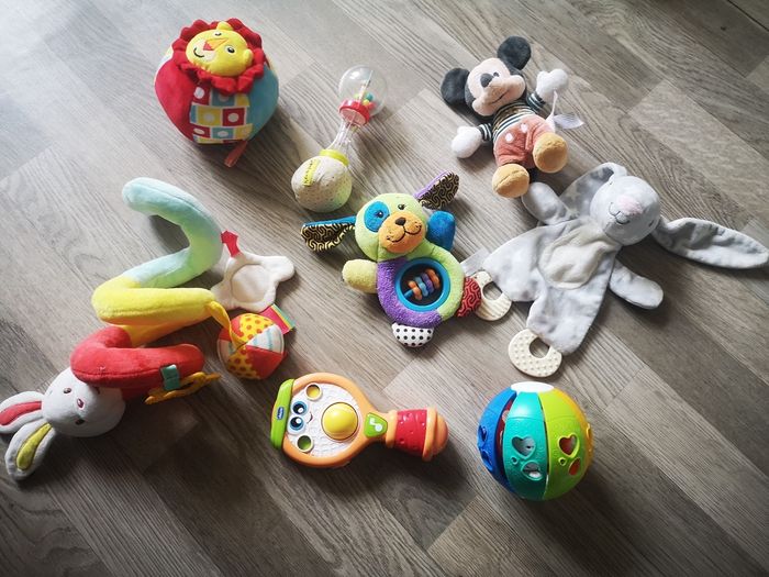 Jeux d'éveil hochet