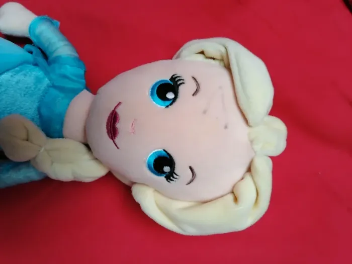 Peluche olaf et reine des neiges - photo numéro 5