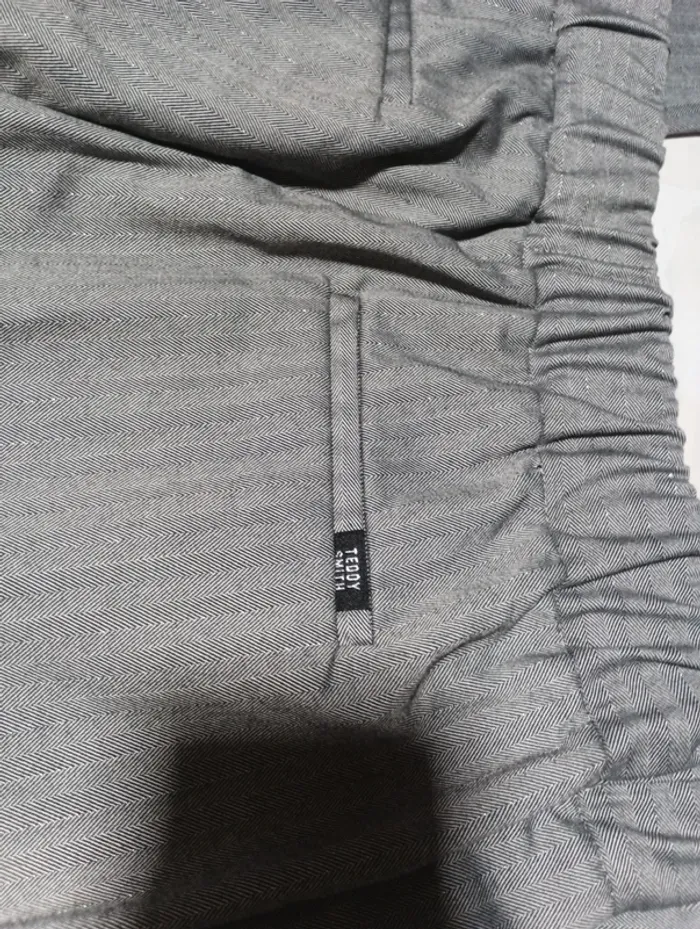 Pantalon chino femme Teddy Smith taille 36 gris rayures paillettes coupe court - photo numéro 8