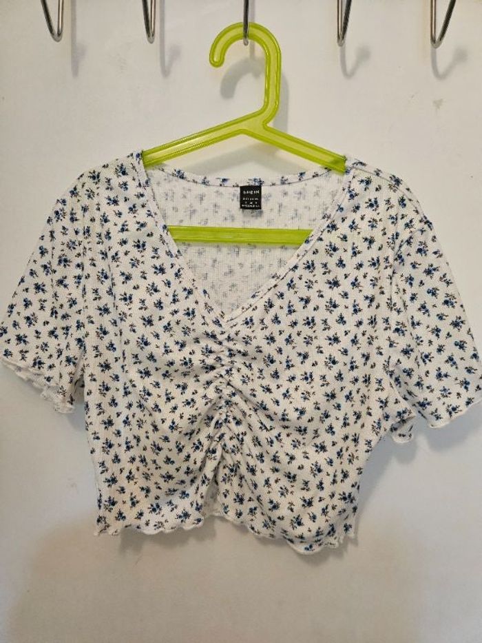 Haut court crop top