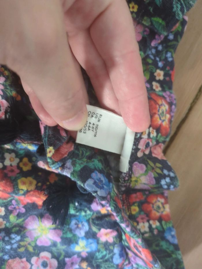 Short tissu fleurs liberty 4 - 6 ans h&m - photo numéro 2