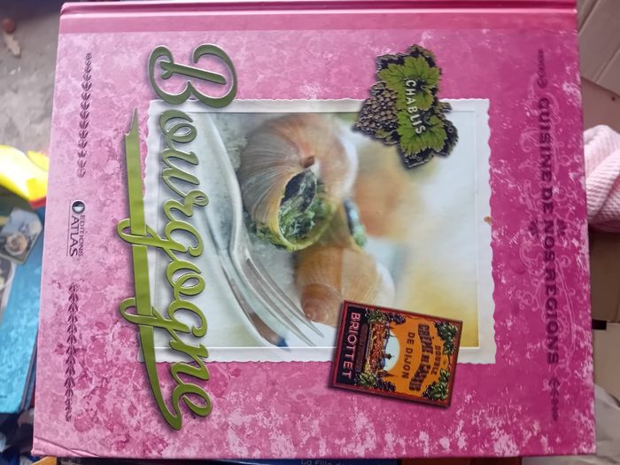 Livre de recettes regions - photo numéro 2