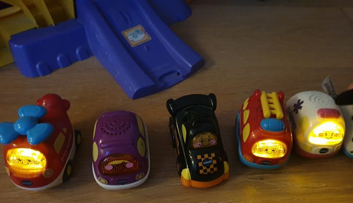 Circuit Maxi Looping Tut Tut Bolide Vtech + voitures - photo numéro 7