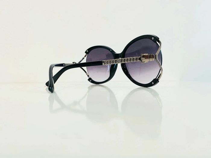 Lunette de soleil femme noire et argentée masque verres dégradés UV protection catégorie 3 - photo numéro 4