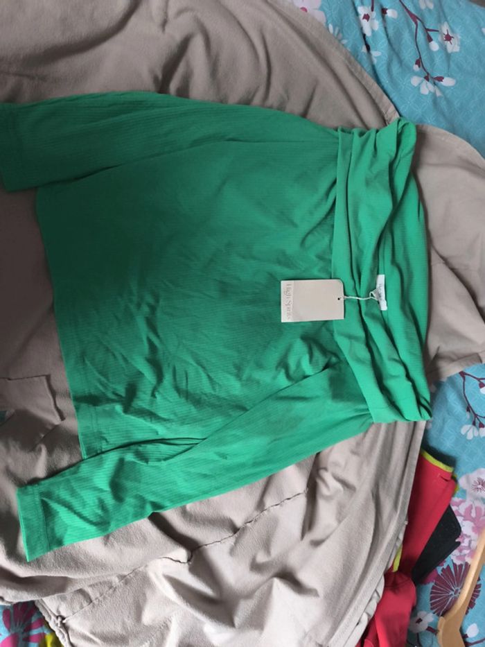 Tee shirt col bénitier high spirits. Taille xl