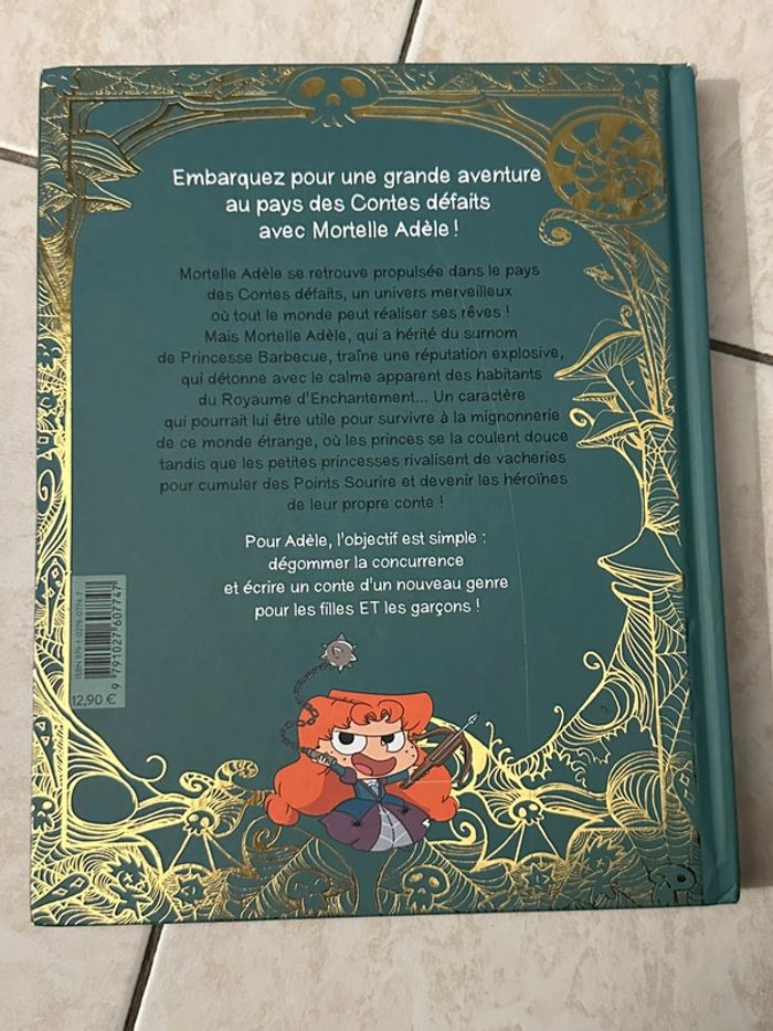 BD Mortelle Adèle Au Pays des Contes Défaits - photo numéro 2