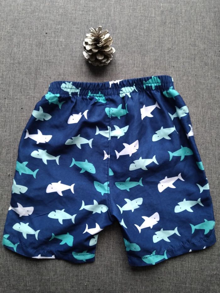 🔸Short de bain 18M🔸 - photo numéro 3