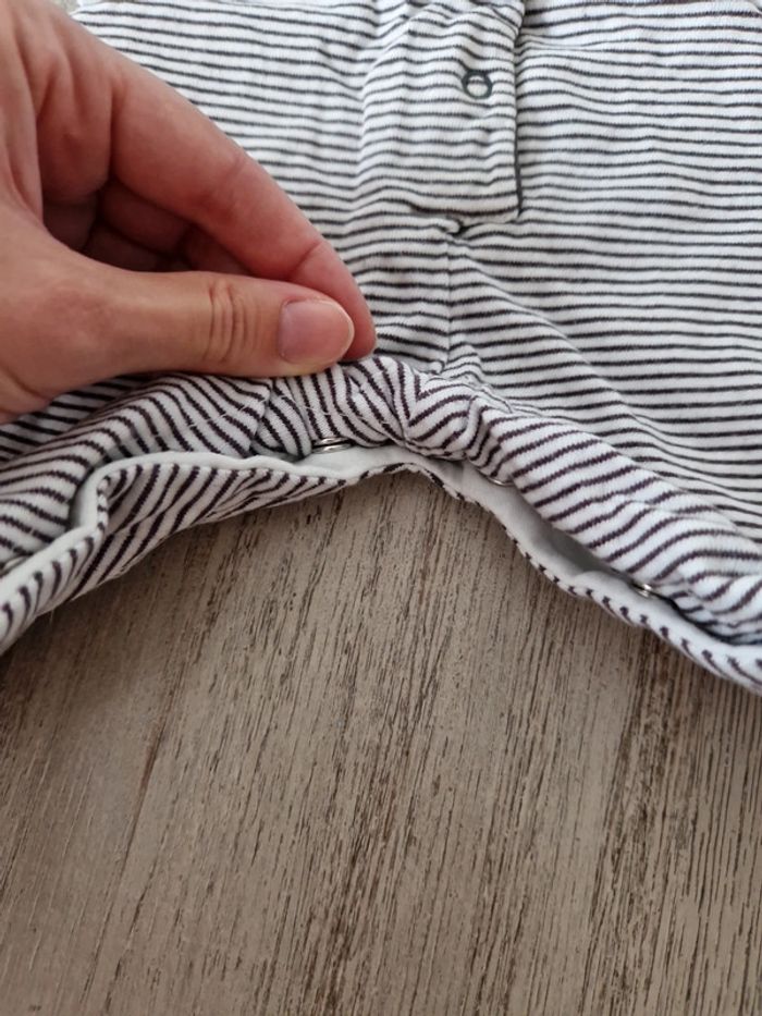 Salopette 1mois - photo numéro 5