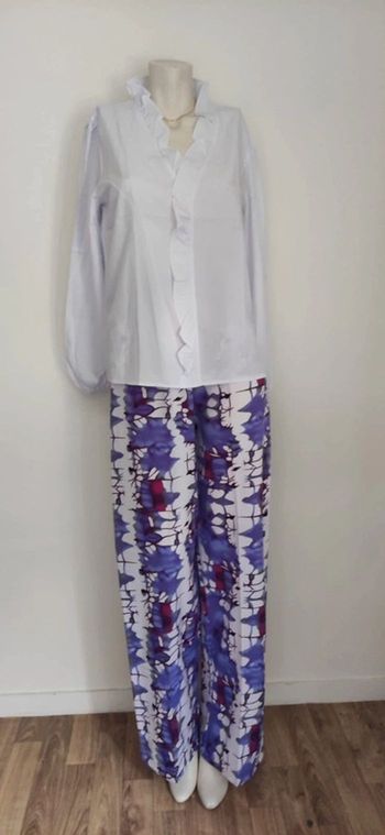 Pantalon Palazzo Vibrant & Blouse Romantique Blanche