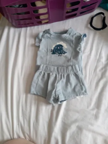 Ensemble 3 mois kiabi