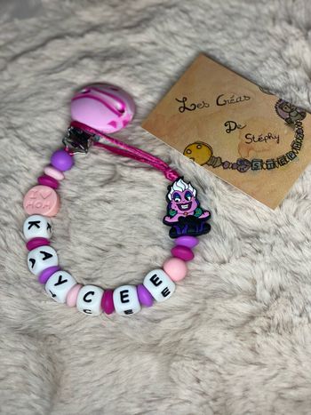 Attache tétine Ursula