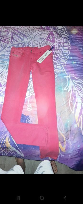Jeans Diesel neuf 12 ans