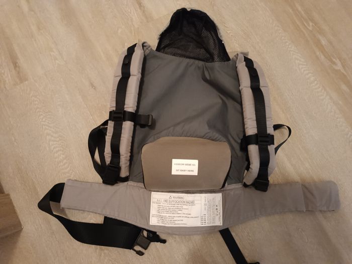 Porte bébé - photo numéro 2