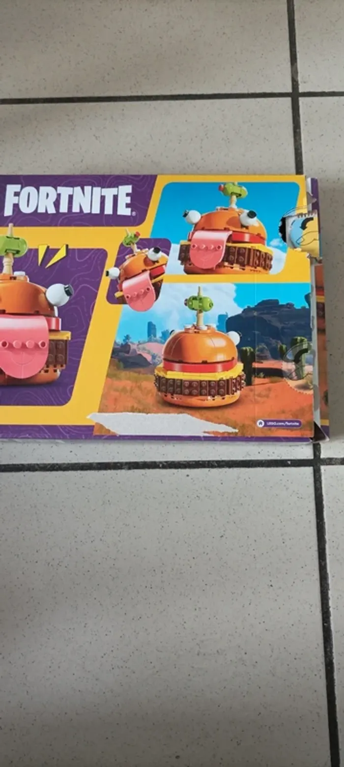 Lego Fortnite 77070 boîte vide ! - photo numéro 2