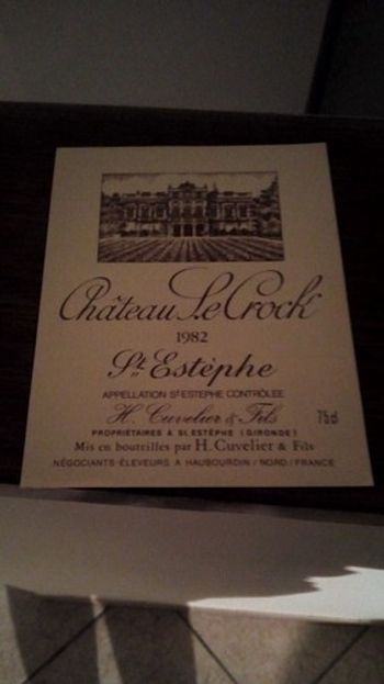 étiquette de Vin château le crock saint estephe 1982 neuve -