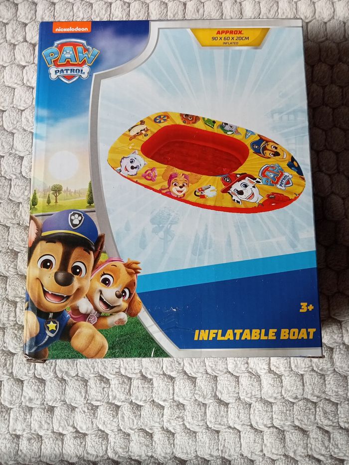 Bateau gonflable paw patrol