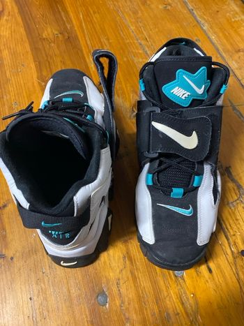 Nike air barrage  mid 