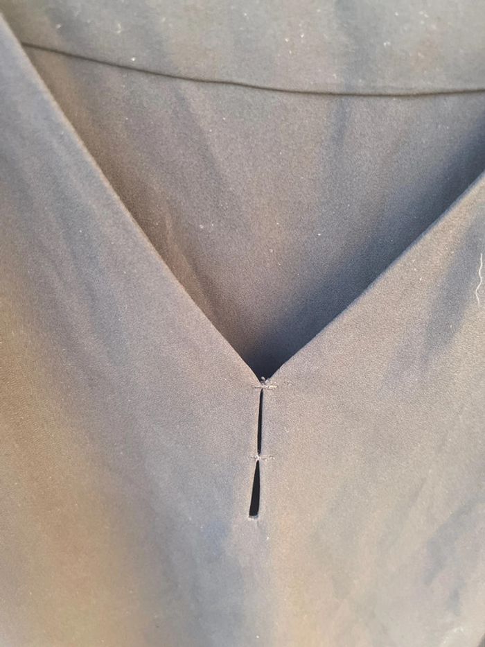 Blouse noir h&m taille 42 - photo numéro 3