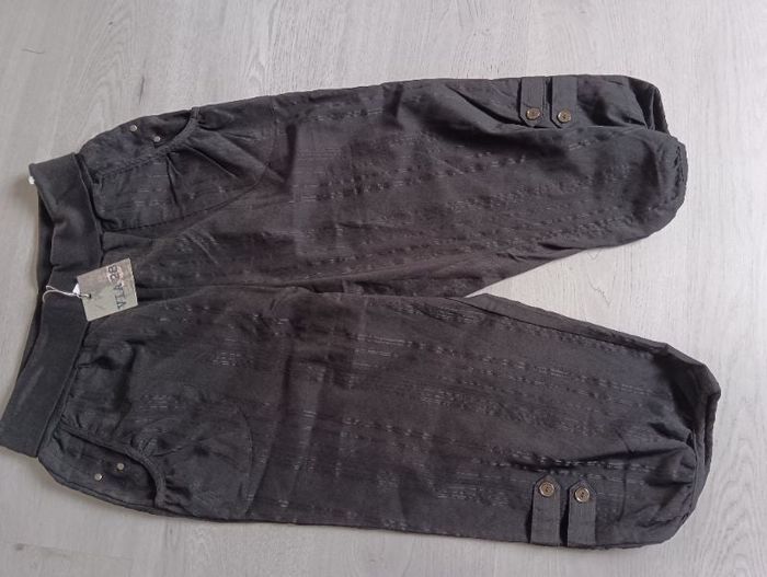 Pantacourt Taille 40 Neuf