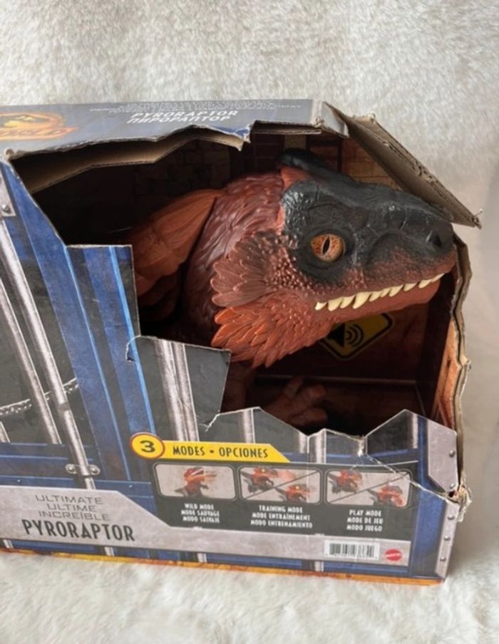 Figurine interactive Dinosaure Pyroraptor Ultimate Supreme Jurassic World Mattel - photo numéro 7