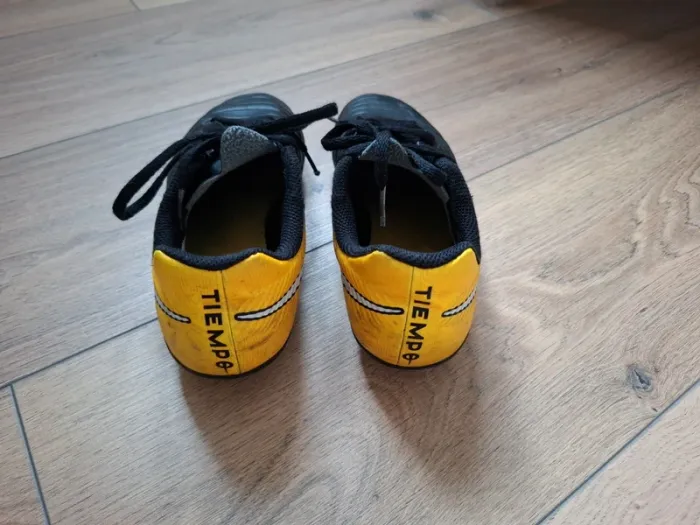 Chaussures de foot nike - photo numéro 5