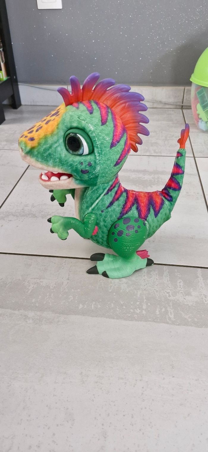 Dinosaure furreal - photo numéro 3