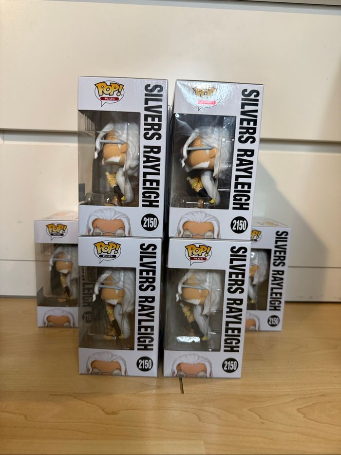 Funko POP! Silver Rayleigh #2150 - photo numéro 3