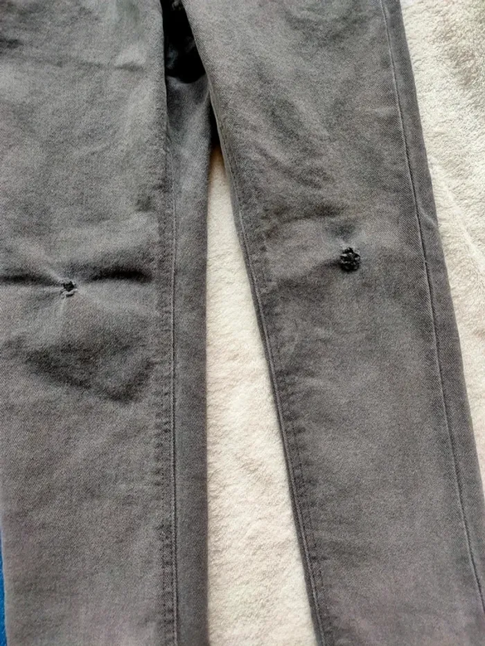 2 jeans 5 ans - photo numéro 2
