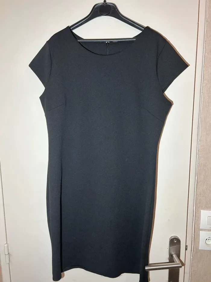 Robe noire