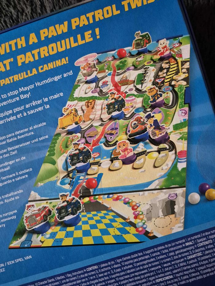 Paw patrol , Magic mountain jeu de société - Pat' Patrouille - photo numéro 2