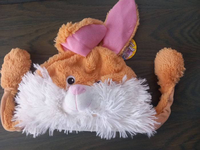 Bonnet lapin appuyé l'oreille se lève - photo numéro 2