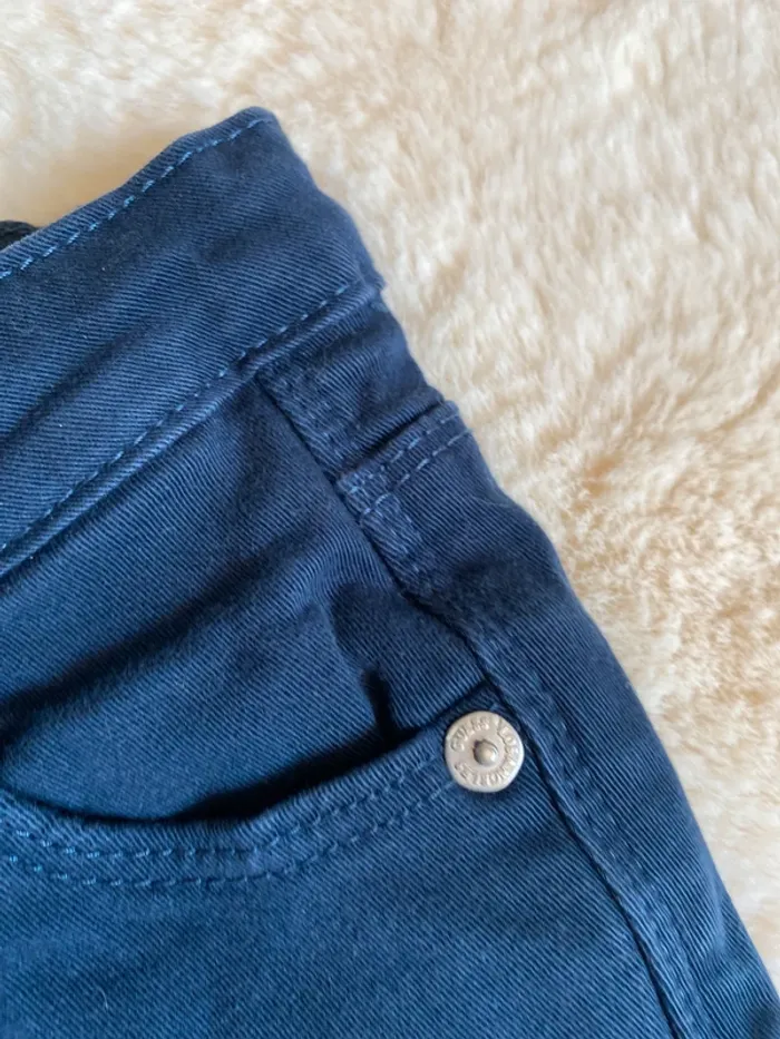 💙Sublime short fille GUESS - 3 ans - TBE - Chic et confortable💙 - photo numéro 4