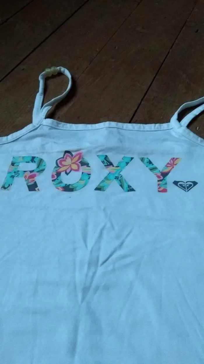Debardeur Roxy 12 ans comme neuf - photo numéro 5