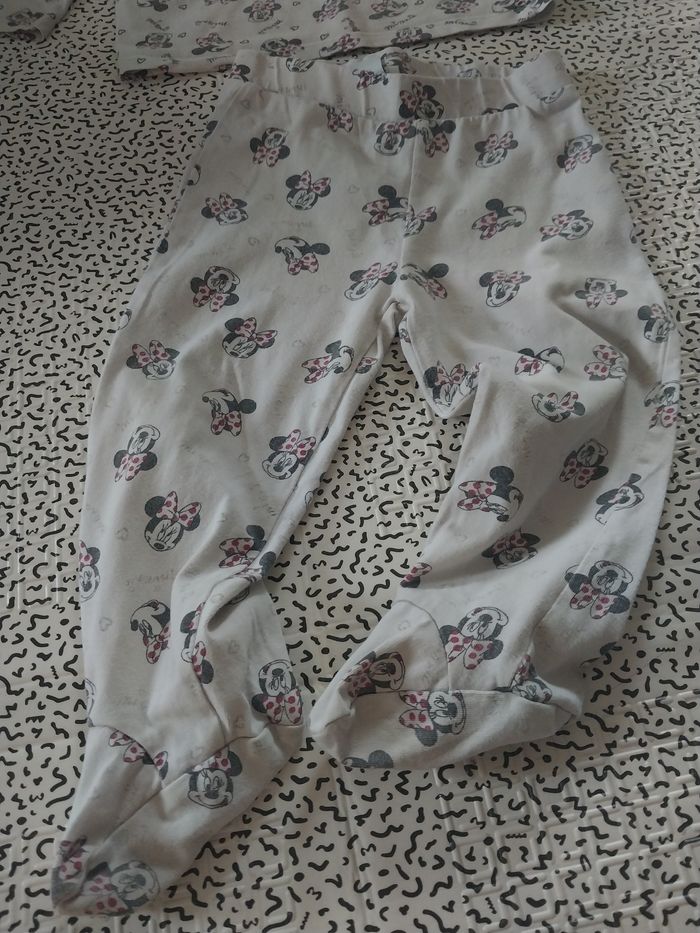 Pyjama Minnie Mouse 18 mois - photo numéro 2