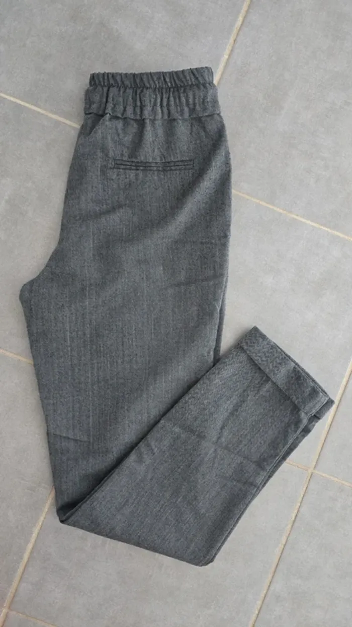 Pantalon chino gris - photo numéro 2