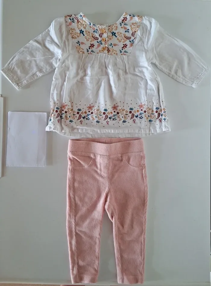 Lot de vêtements - photo numéro 2