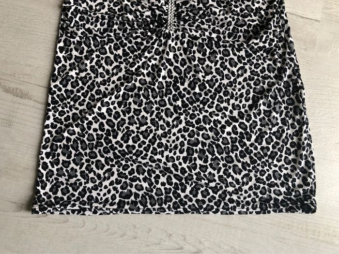 BB27- Robe bustier imprimée avec strass T unique (34/40) NEUVE - photo numéro 4