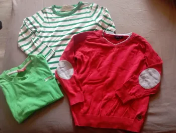 Un t shirt et deux longue manche garçon 110-116