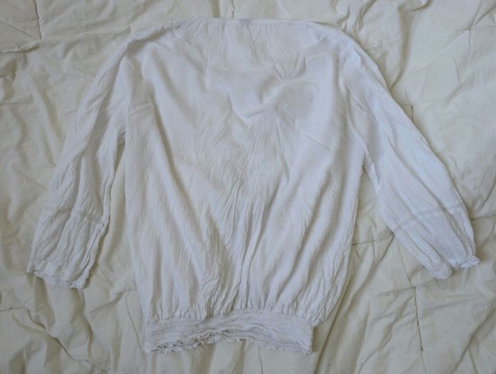 Blouse blanche - photo numéro 2